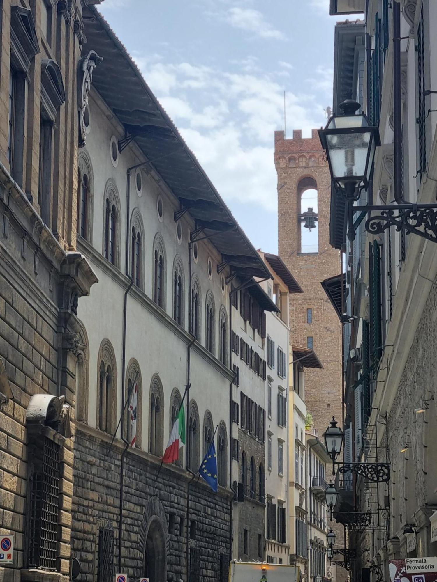 La Sede Dell'Arte Monolocale Studio E Camere In Torre Medievale Vicino A Duomo E Piazza Signoria Florence Exterior photo
